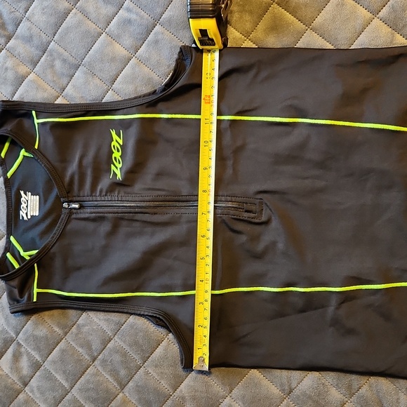 Zoot sleeveless top ☆ Small ☆ Black & Neon green. Mesh, pockets Cycling top New - Picture 11 of 16